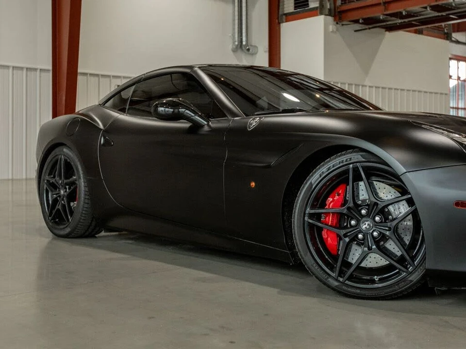 2016 Ferrari California T - Image 15 of 31