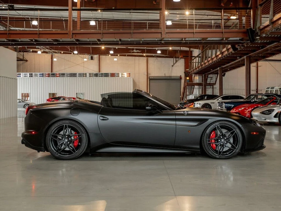 2016 Ferrari California T - Image 20 of 31