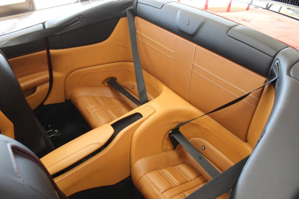 2016 Ferrari California T - Image 23 of 31