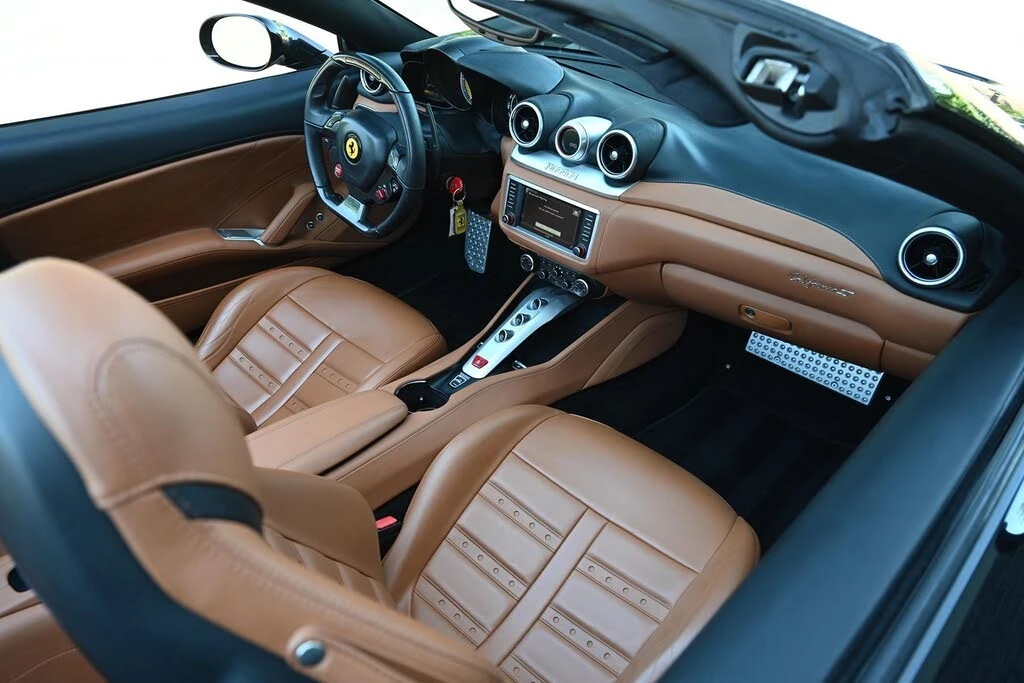 2016 Ferrari California T - Image 21 of 31