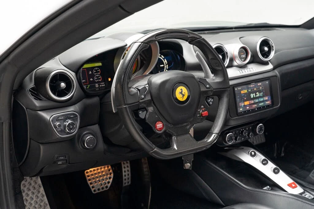 2016 Ferrari California T - Image 23 of 31