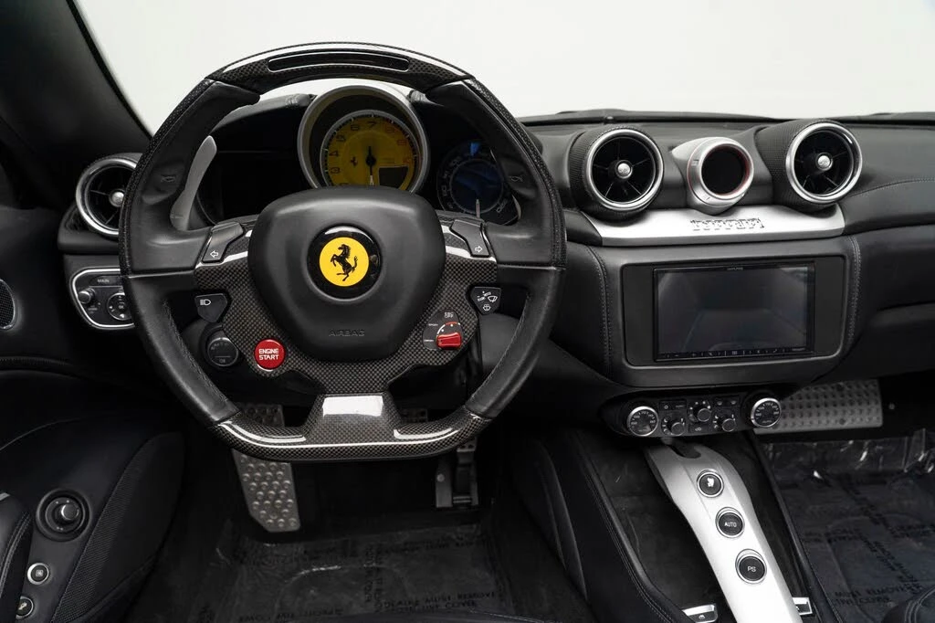2016 Ferrari California T - Image 26 of 31