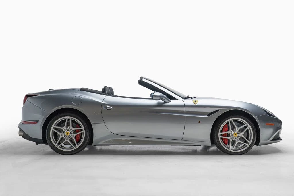 2016 Ferrari California T - Image 7 of 31