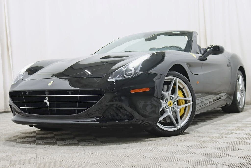 2016 Ferrari California T - Image 7 of 31