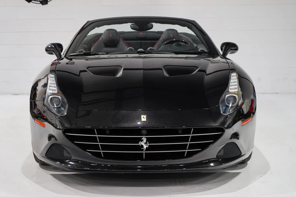 2016 Ferrari California T - Image 5 of 31