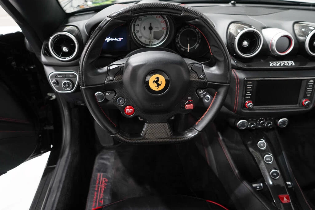 2016 Ferrari California T - Image 11 of 31