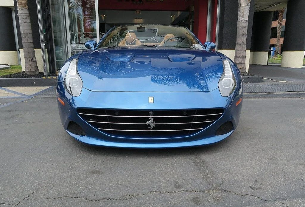 2016 Ferrari California T - Image 3 of 31