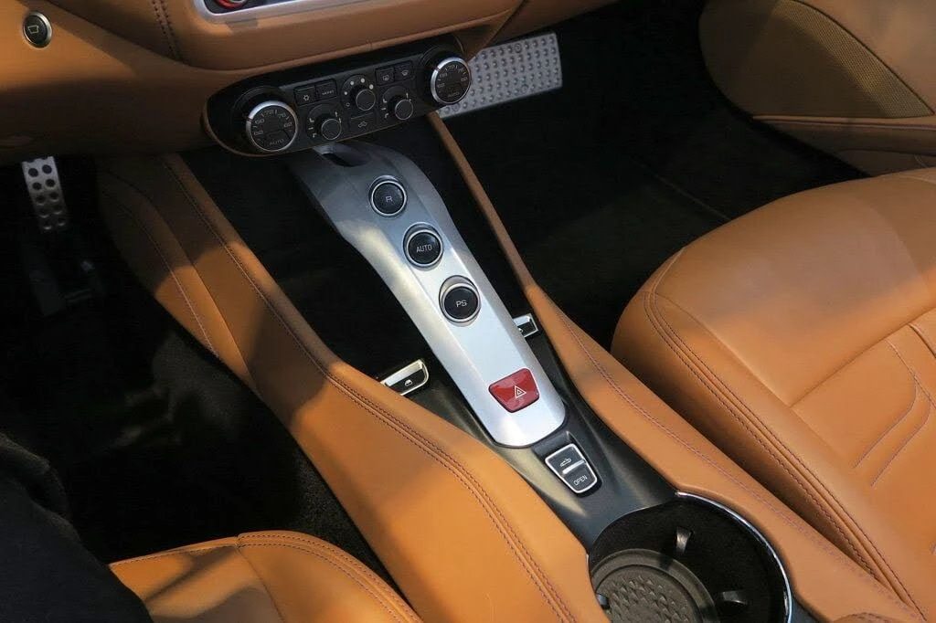 2016 Ferrari California T - Image 20 of 31