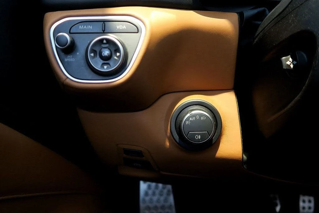 2016 Ferrari California T - Image 22 of 31