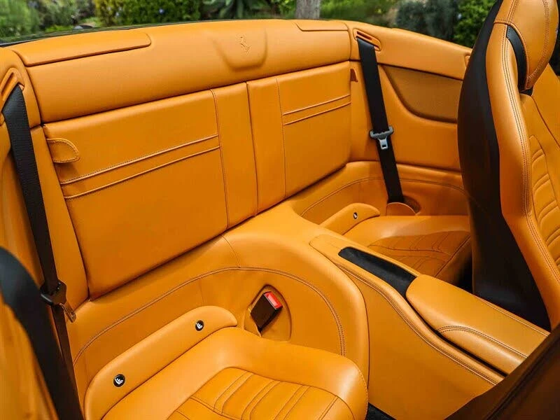2016 Ferrari California T - Image 25 of 31