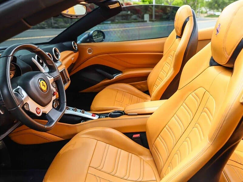 2016 Ferrari California T - Image 22 of 31