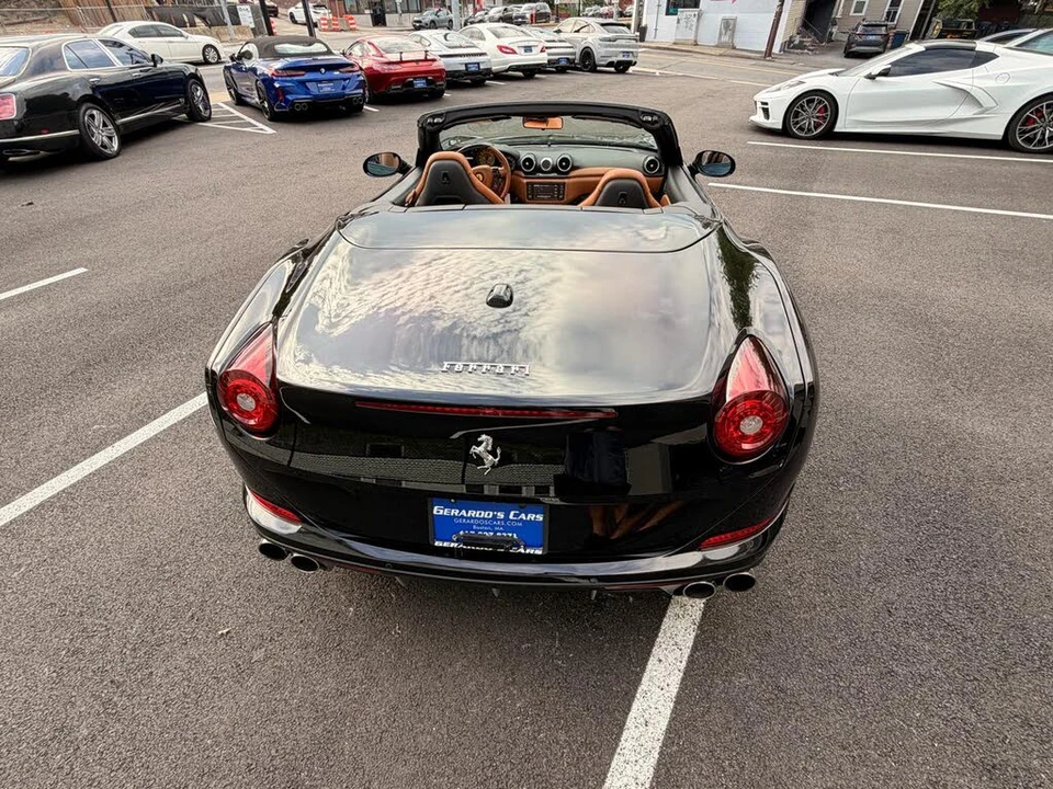 2016 Ferrari California T - Image 7 of 31