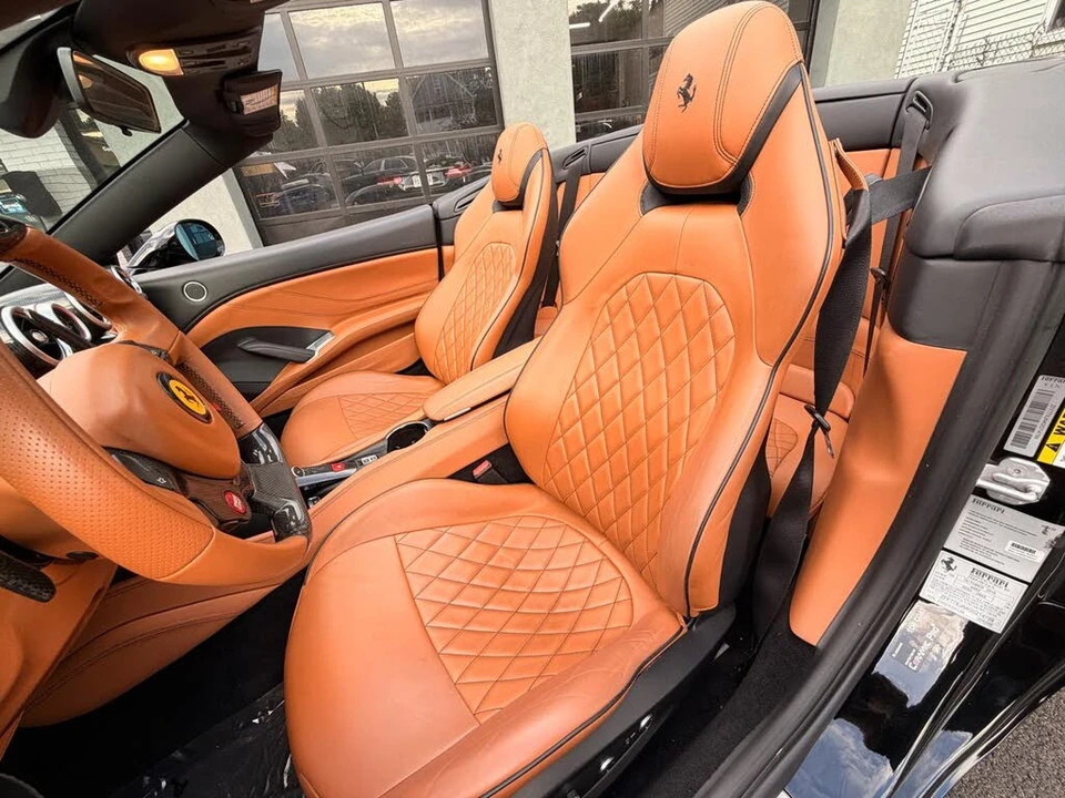 2016 Ferrari California T - Image 28 of 31