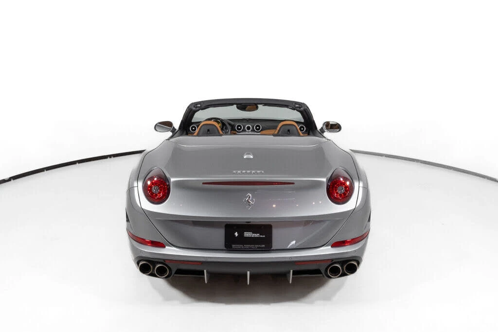 2016 Ferrari California T - Image 6 of 31