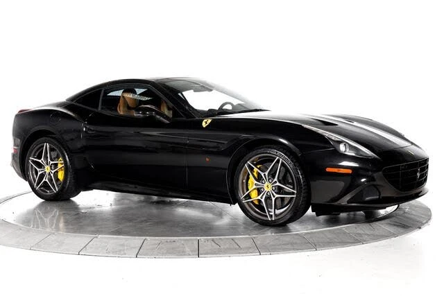 2016 Ferrari California T - Image 12 of 31