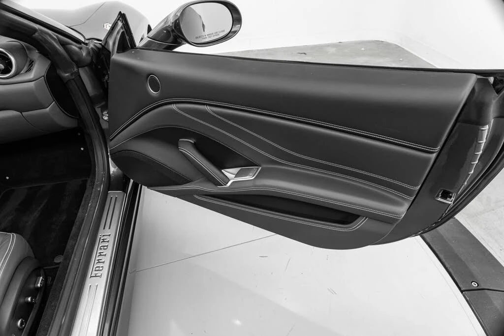 2016 Ferrari California T - Image 18 of 31