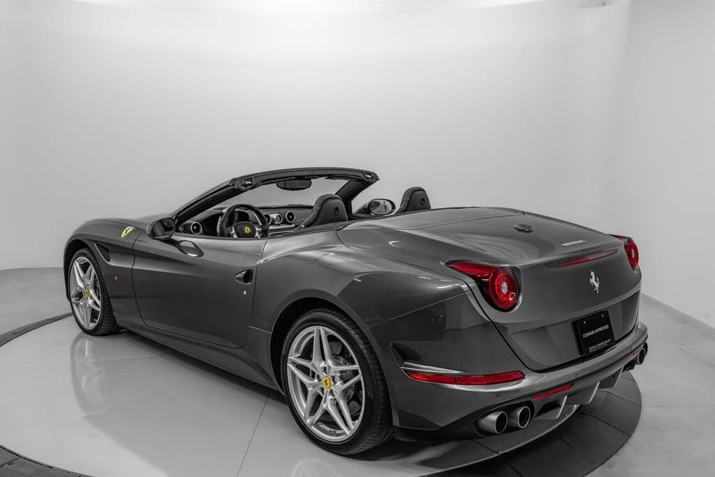 2016 Ferrari California T - Image 13 of 31