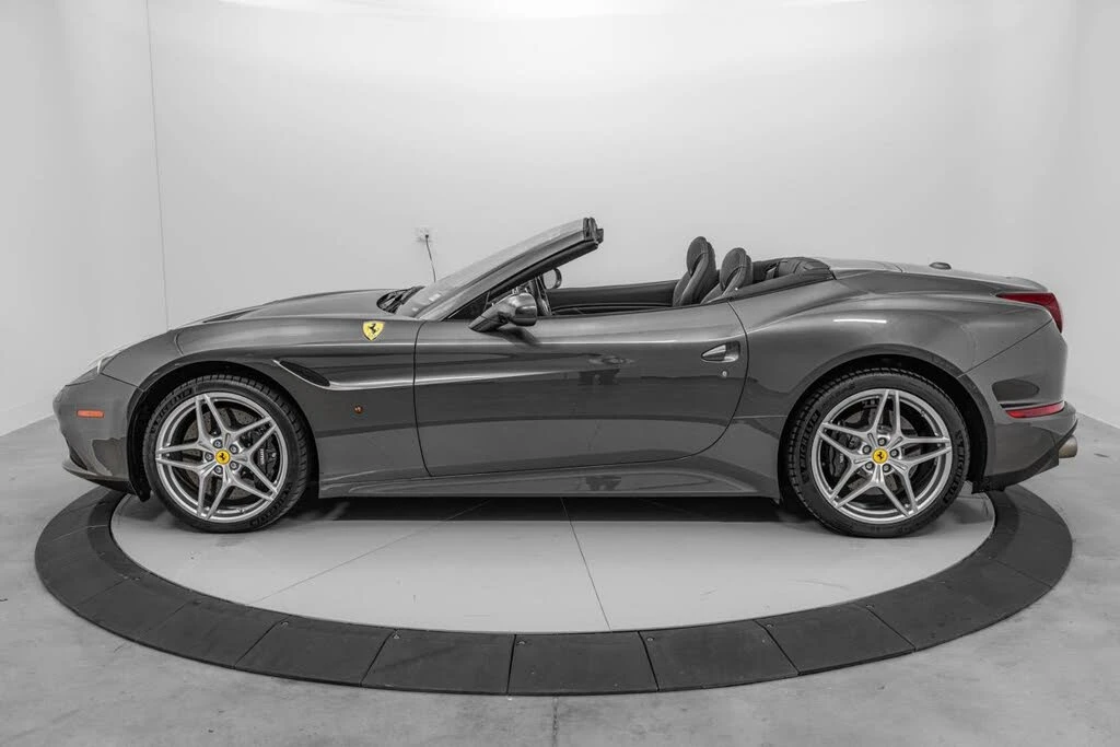 2016 Ferrari California T - Image 3 of 31