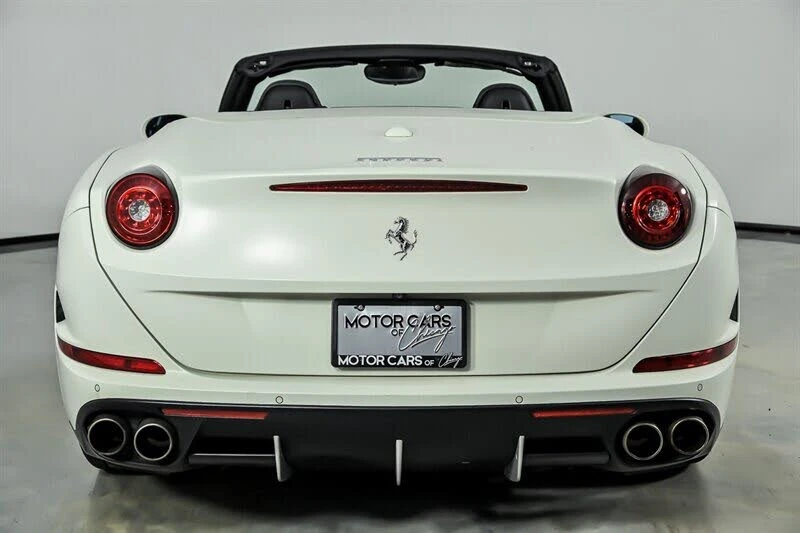 2016 Ferrari California T - Image 9 of 31