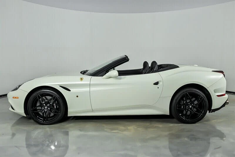 2016 Ferrari California T - Image 7 of 31