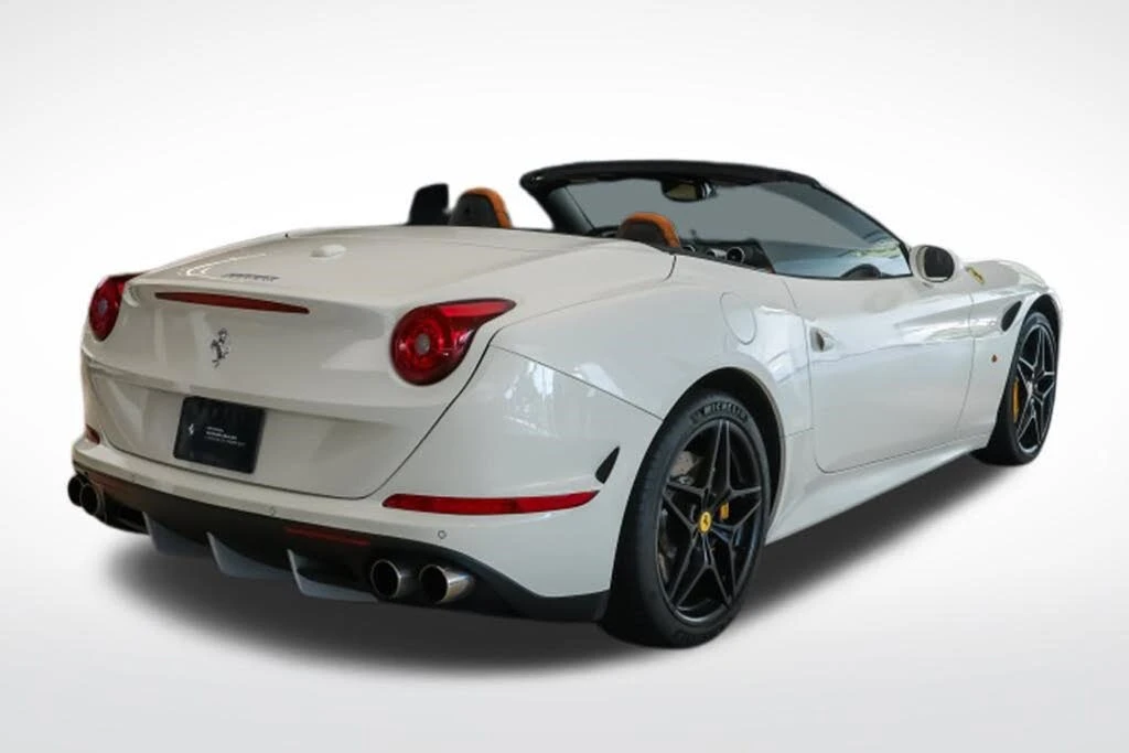 2016 Ferrari California T - Image 5 of 31