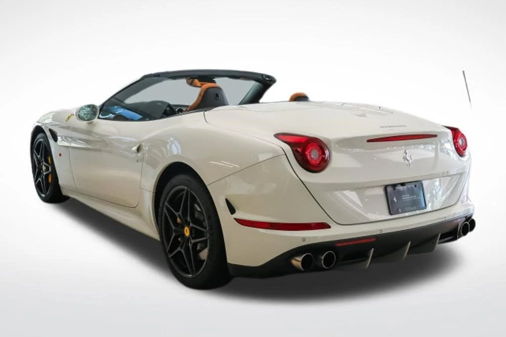 2016 Ferrari California T - Image 3 of 31