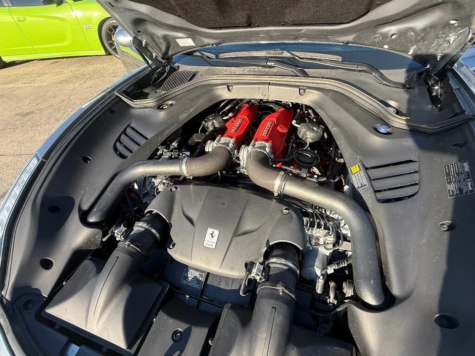 2016 Ferrari California T - Image 22 of 31