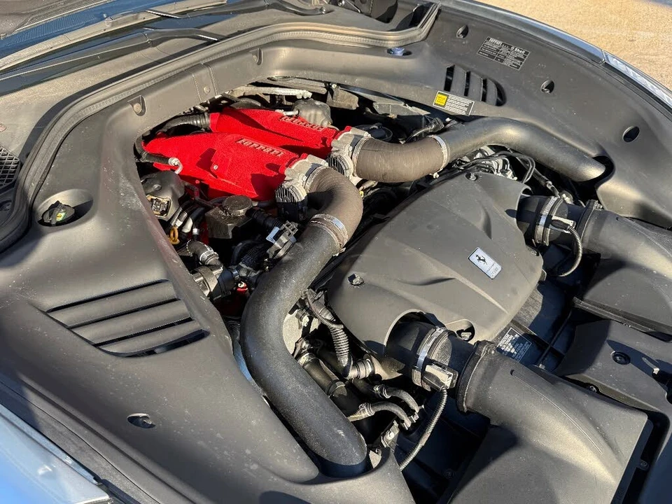 2016 Ferrari California T - Image 23 of 31