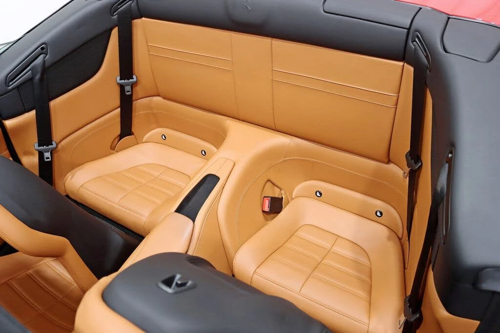 2016 Ferrari California T - Image 25 of 31
