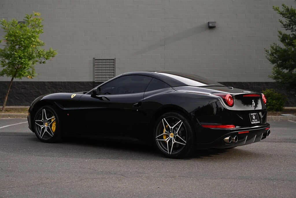 2016 Ferrari California T - Image 29 of 31