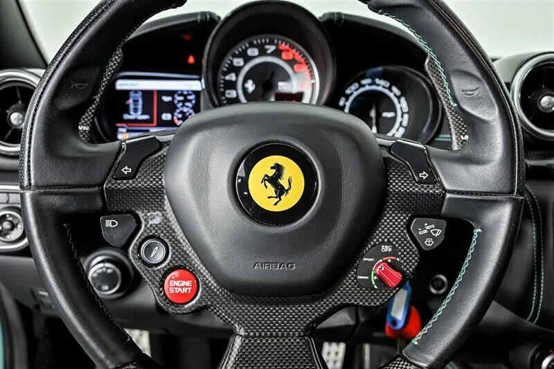 2016 Ferrari California T - Image 29 of 31