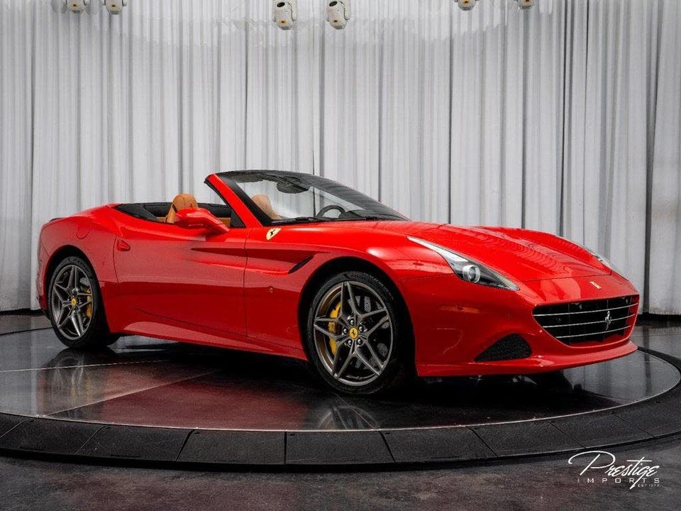 2016 Ferrari California T - Image 23 of 31