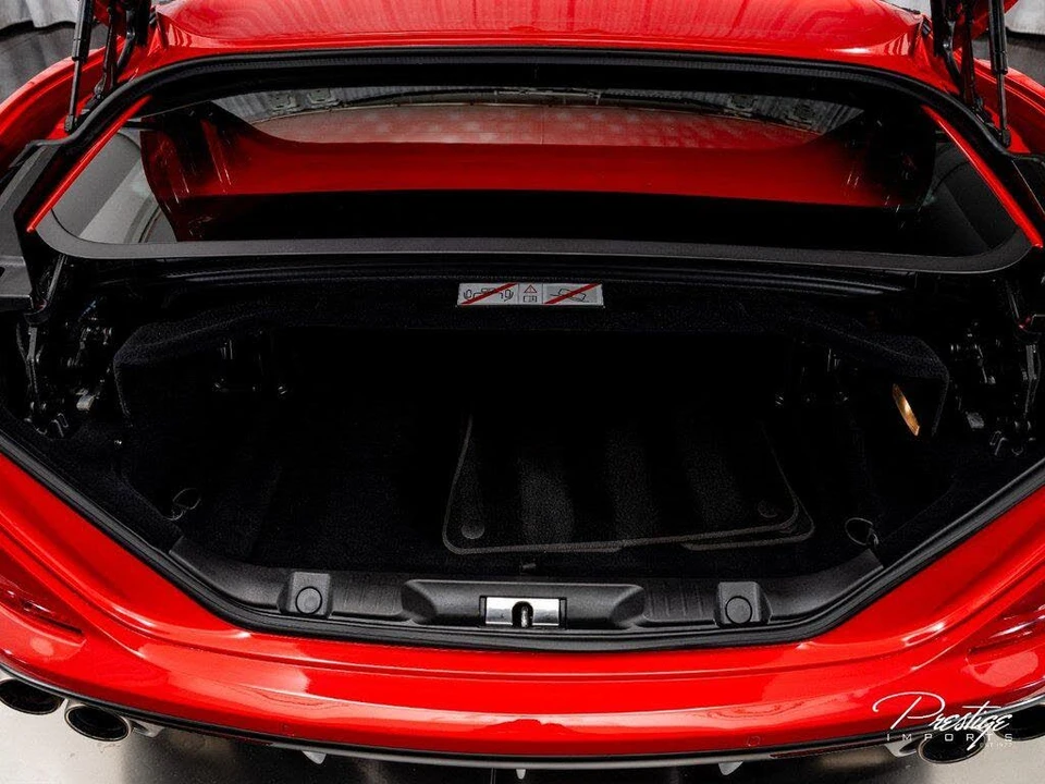 2016 Ferrari California T - Image 18 of 31
