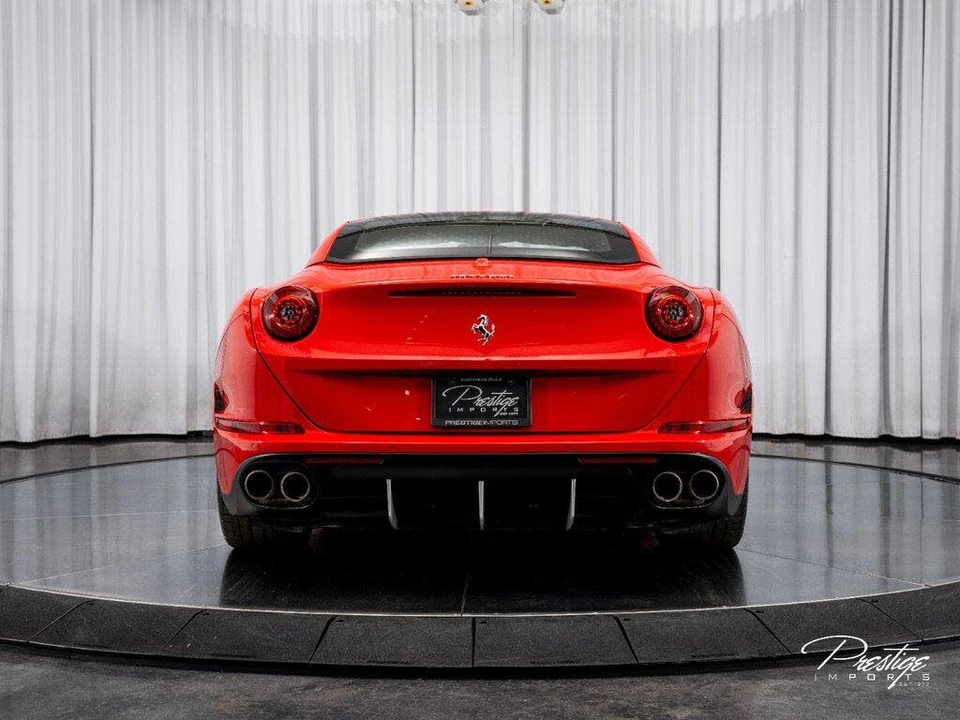 2016 Ferrari California T - Image 15 of 31