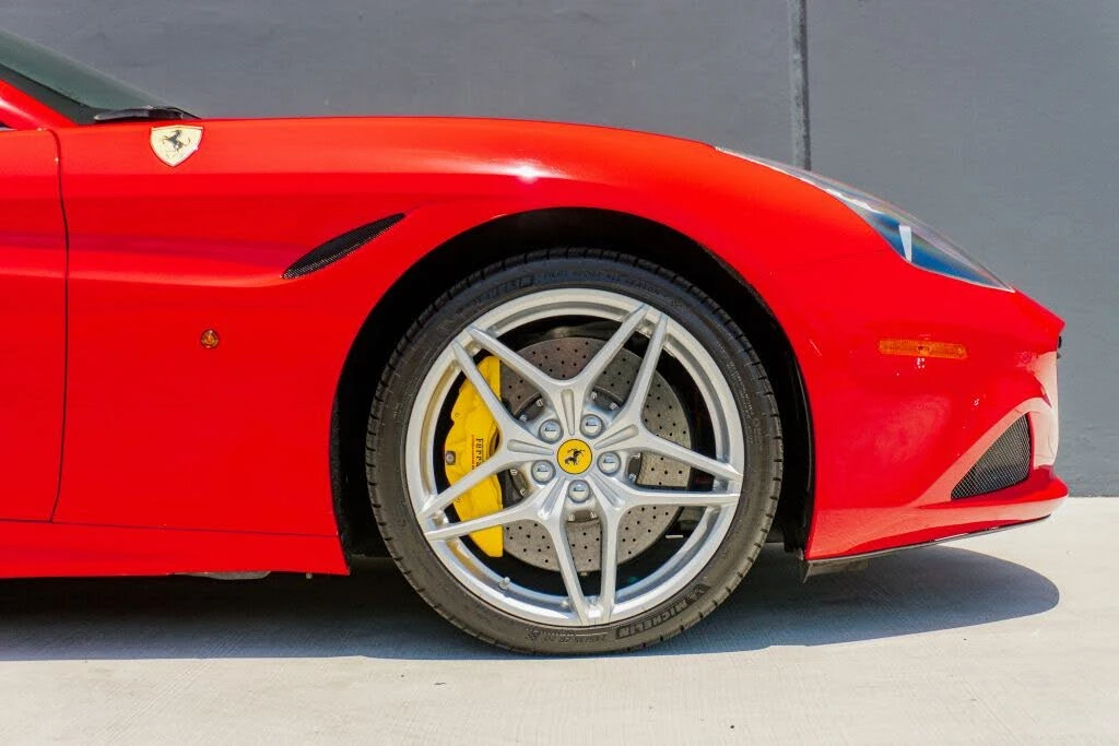 2016 Ferrari California T - Image 31 of 31