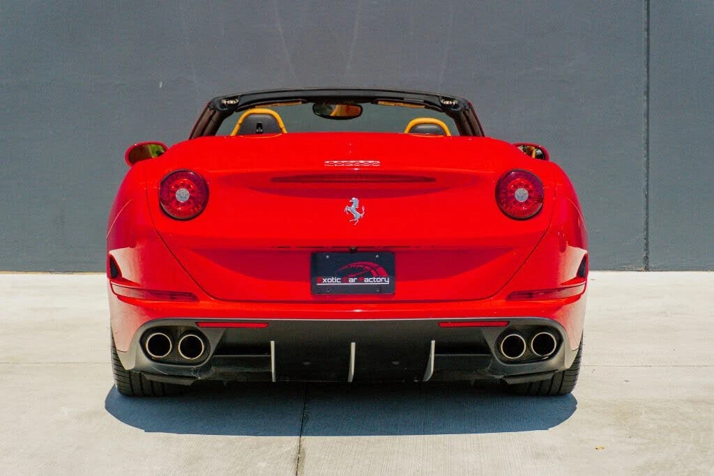 2016 Ferrari California T - Image 9 of 31