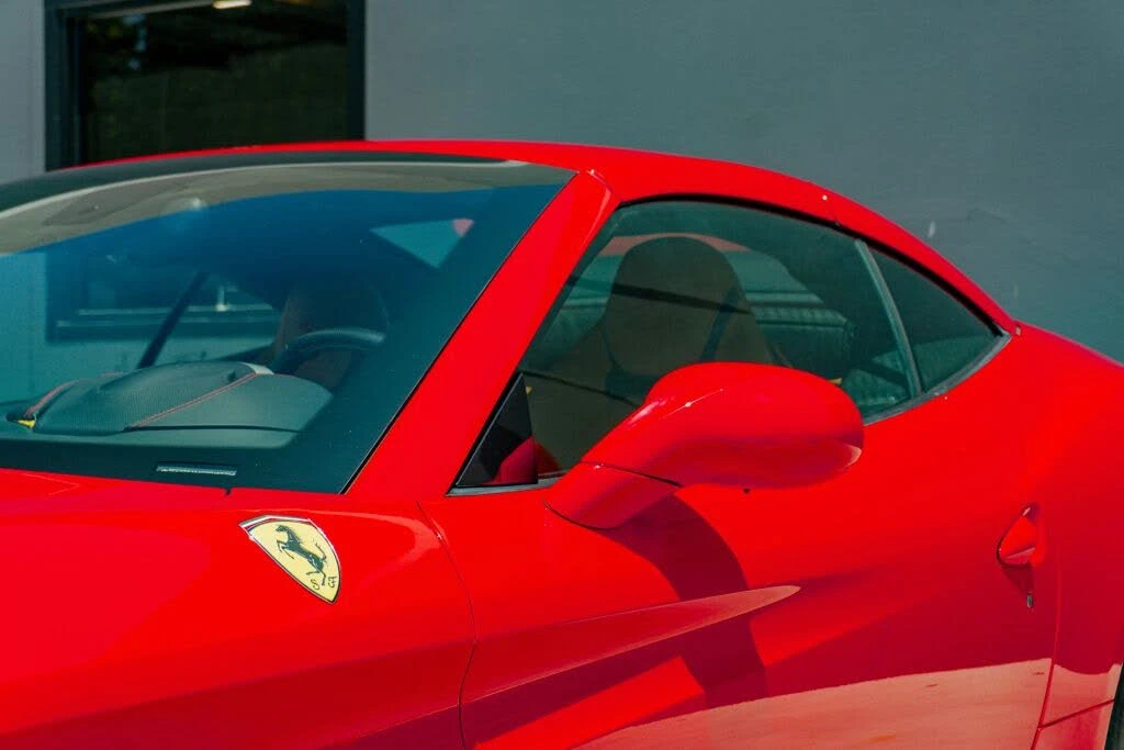 2016 Ferrari California T - Image 23 of 31