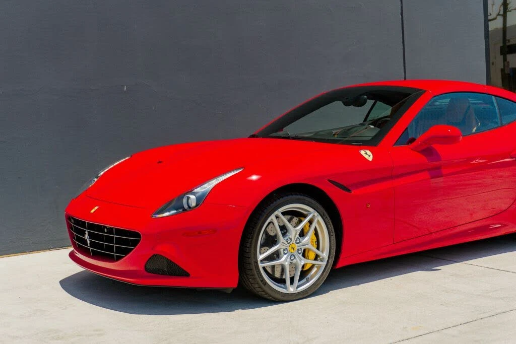 2016 Ferrari California T - Image 13 of 31