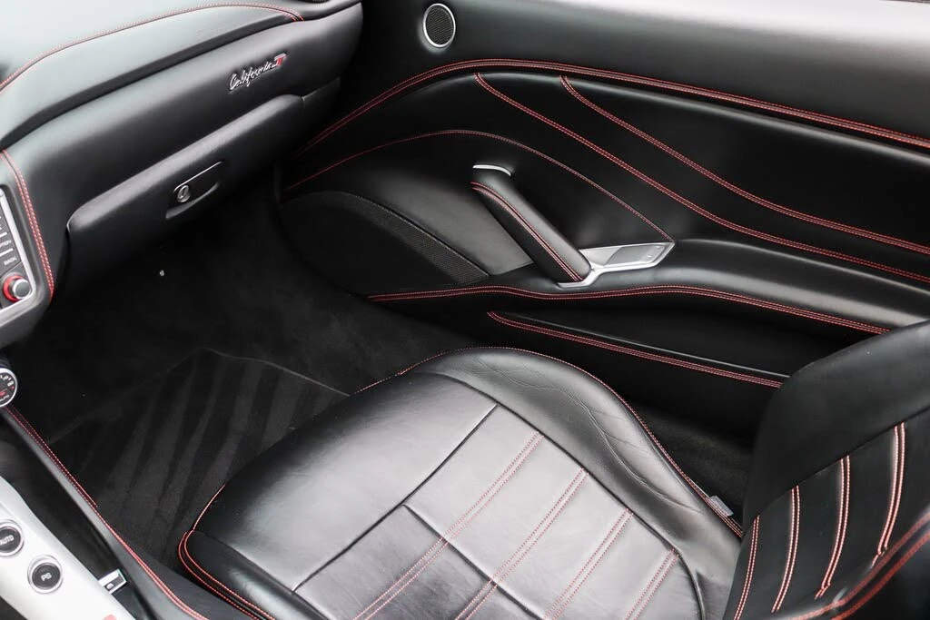 2016 Ferrari California T - Image 18 of 31