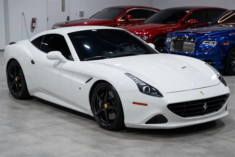 2016 Ferrari California T - Image 14 of 31