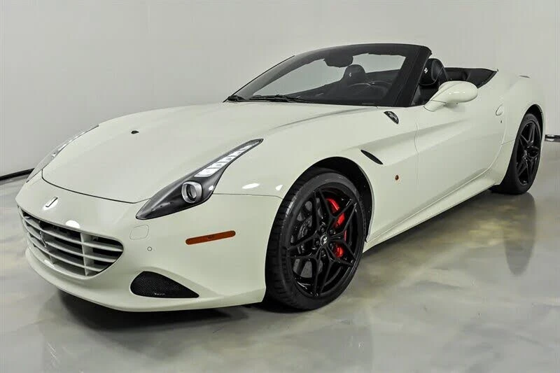 2016 Ferrari California T - Image 6 of 31