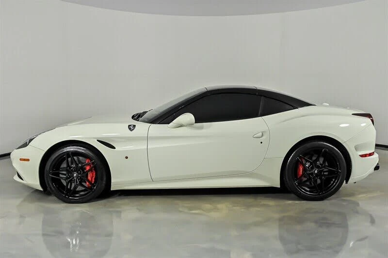 2016 Ferrari California T - Image 15 of 31
