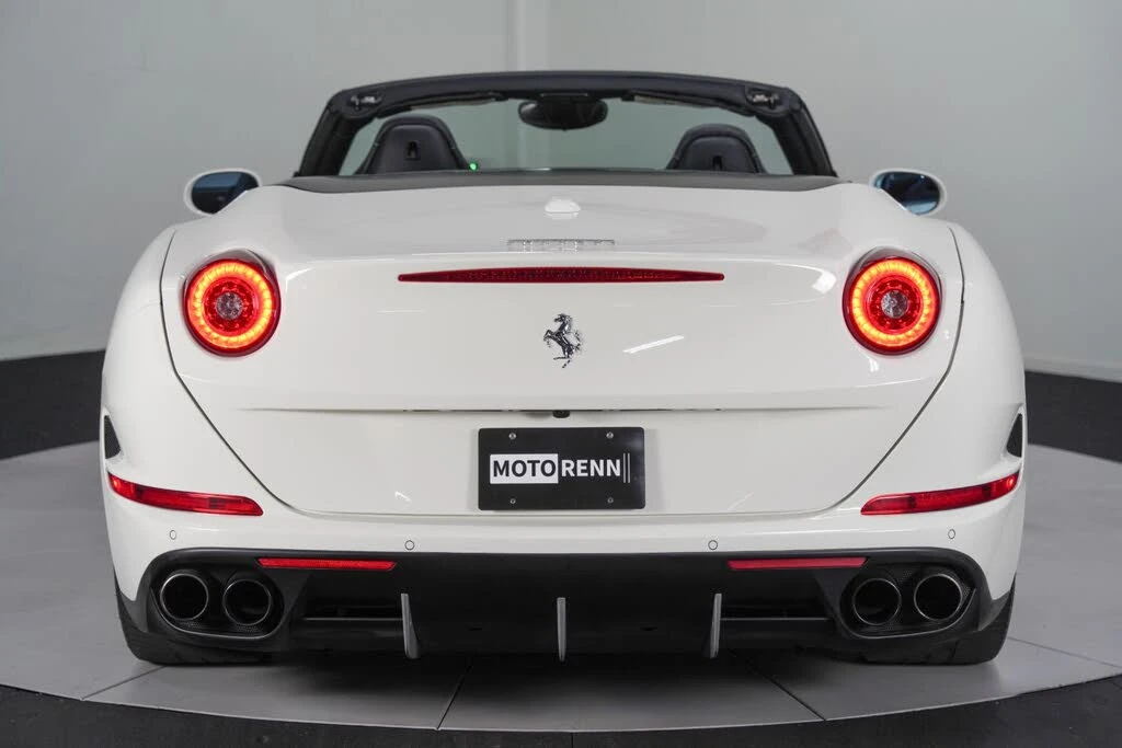 2016 Ferrari California T - Image 7 of 31