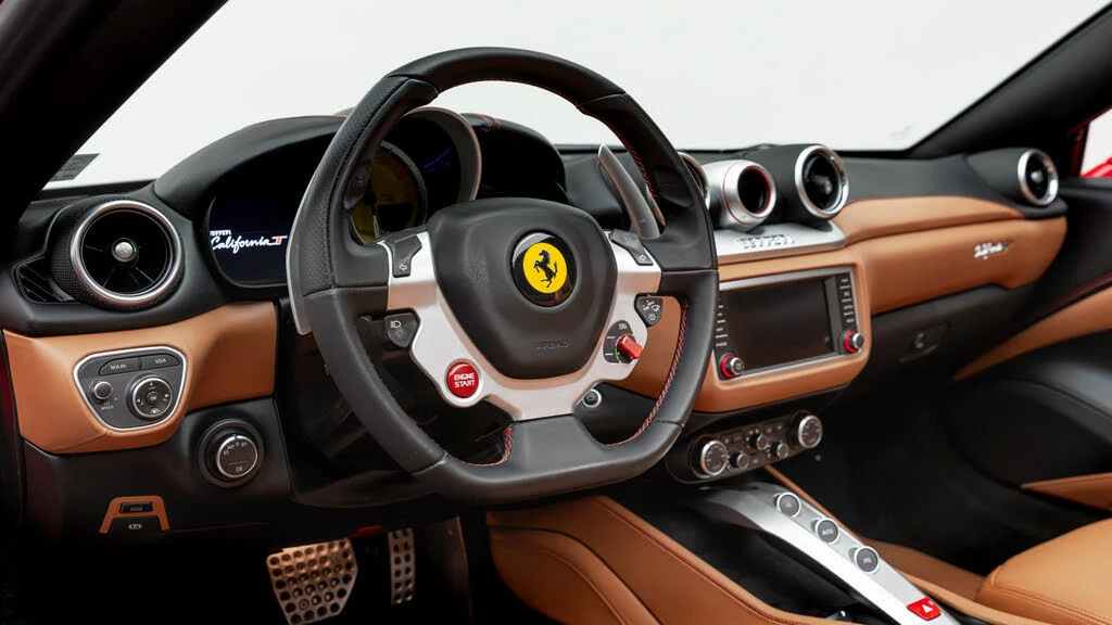 2016 Ferrari California T - Image 4 of 31