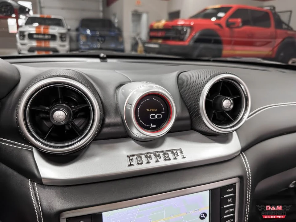2016 Ferrari California T - Image 21 of 31