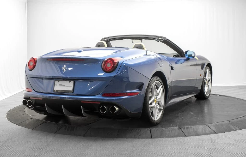 2016 Ferrari California T - Image 3 of 31