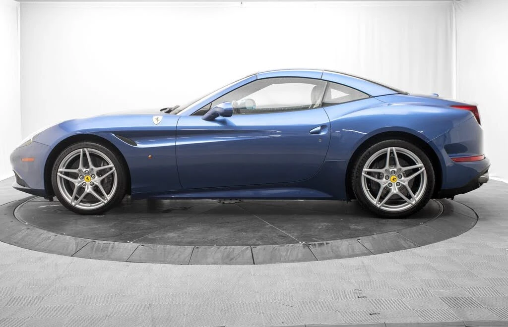 2016 Ferrari California T - Image 14 of 31