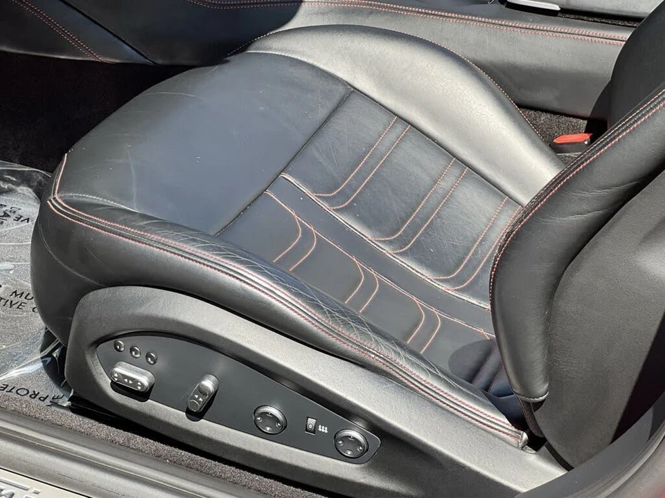 2016 Ferrari California T - Image 16 of 31