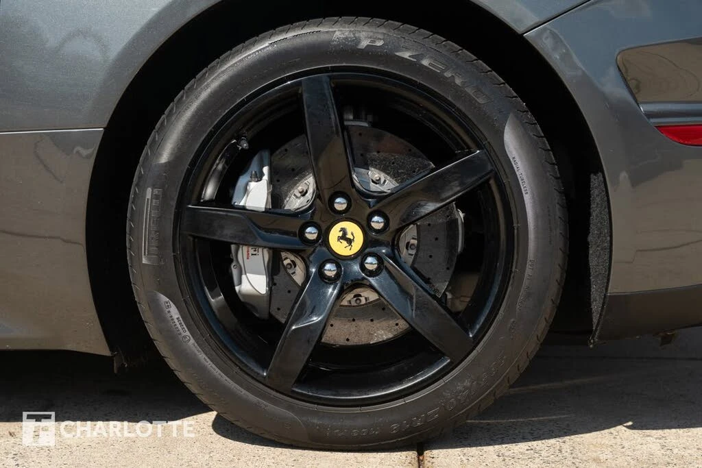 2016 Ferrari California T - Image 11 of 31