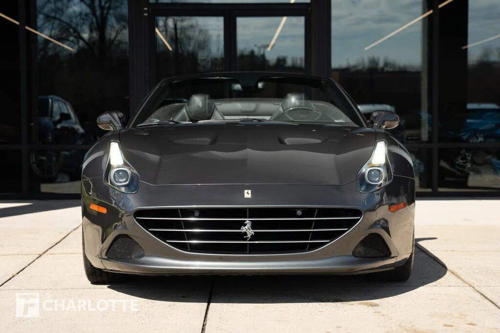 2016 Ferrari California T - Image 6 of 31